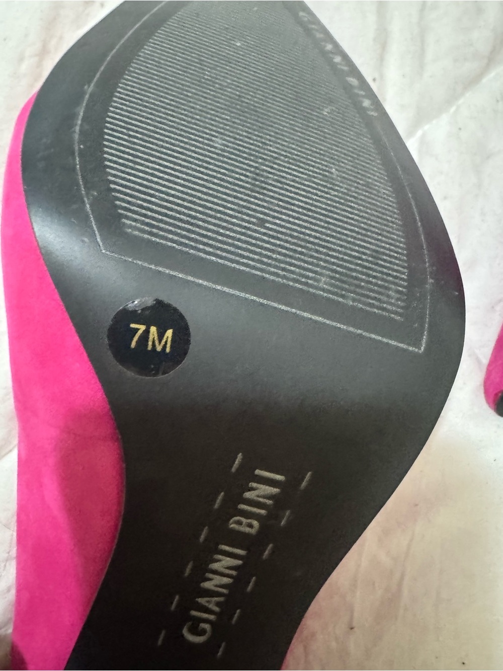 Gianni Bini Fuchsia Pointed Slingback Pumps - Picture 3 of 4